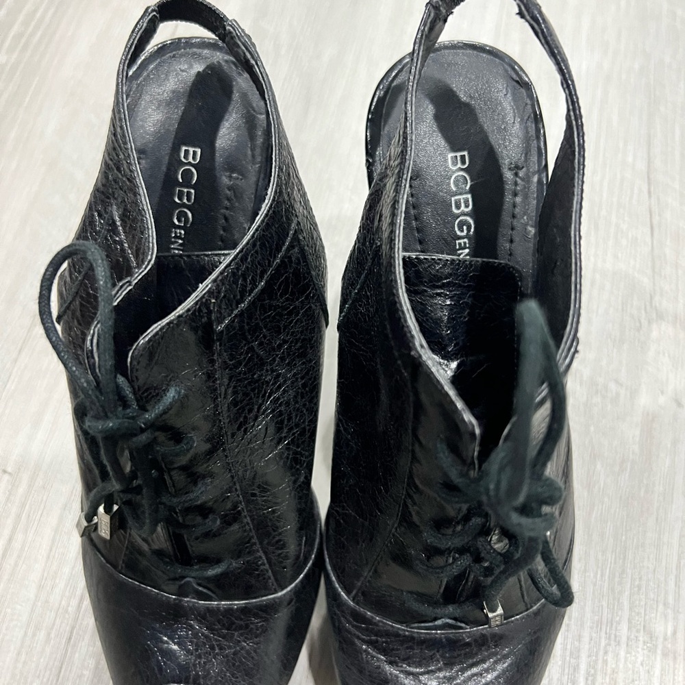 BCBG women shoes